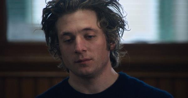 Jeremy Allen White in The Bear