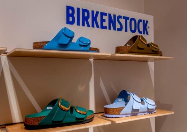 Birkenstock将在美上市