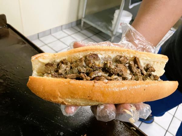 Cap’s Philly Cheesesteaks